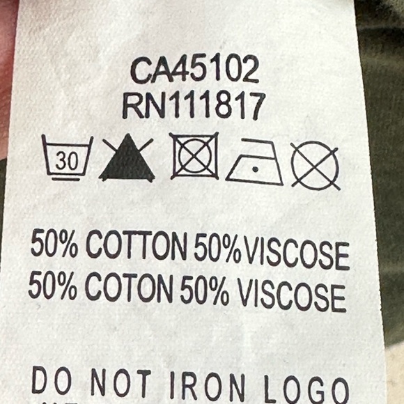 Bench Women's Short Sleeve Layered Workout Tank Shirt - Green Black - size Small - Picture 6 of 8